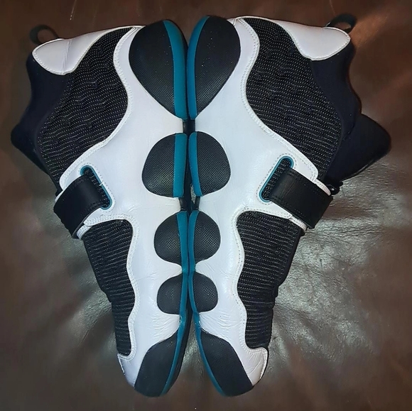 Jordans Turbo Black Cat - Picture 2 of 7